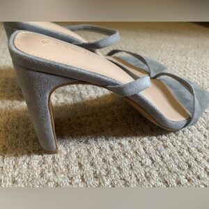 Cute size 8 heels worn once for a wedding